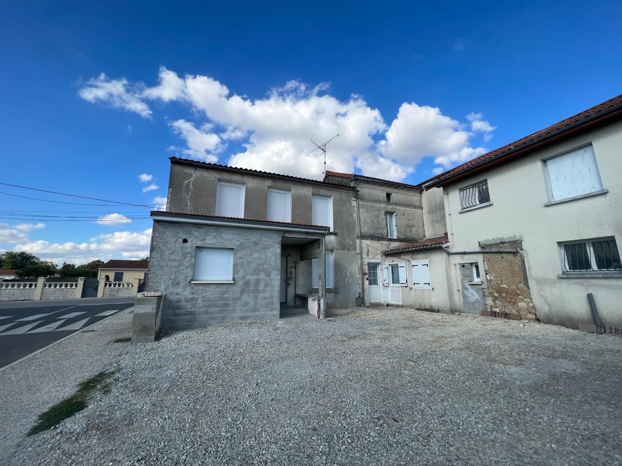178C - Duplex T2 Tout Confort Du Gond - 60 M2 Le Gond-Pontouvre Bagian luar foto